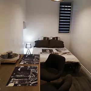 studio-centre-d-aix.aixenprovencehotels.org/